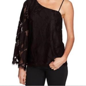1.State one shoulder lace top